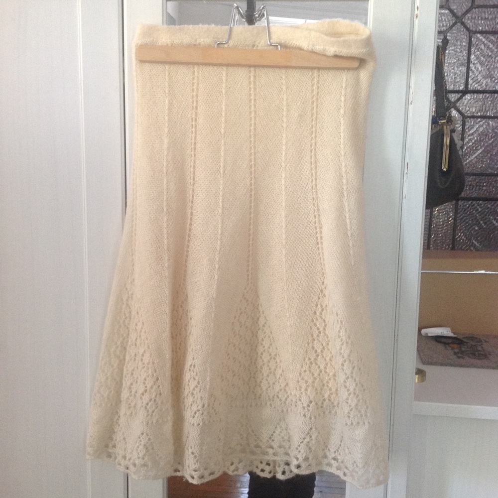 Delicate wool skirt from Urban Outfitters.